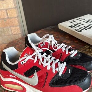 Nike Air Max Men's Red, Black, and Silver Sneakers